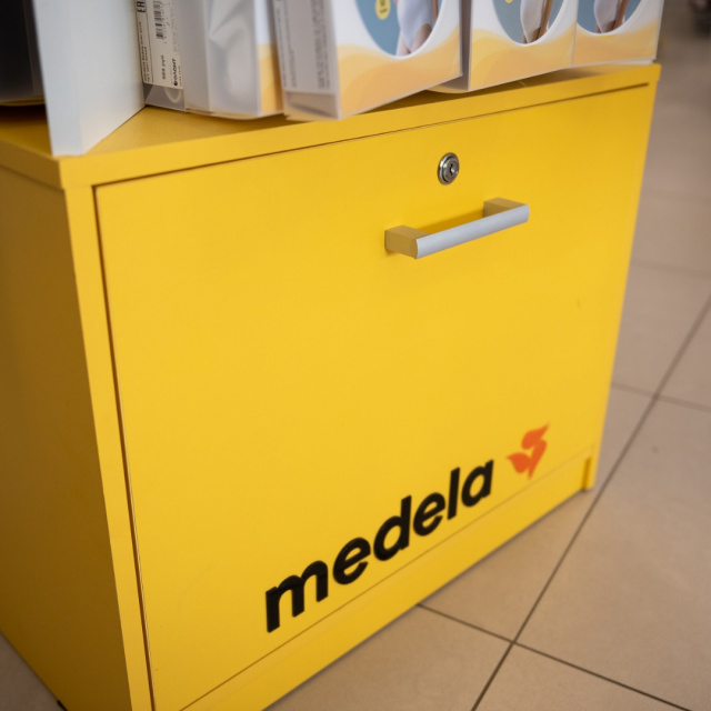 Стойка Medela